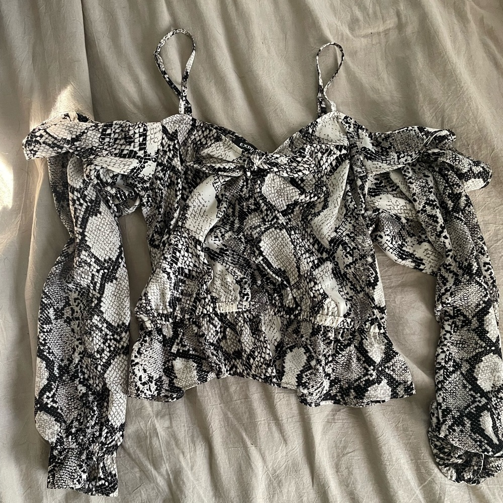 Off the Shoulder Blouse